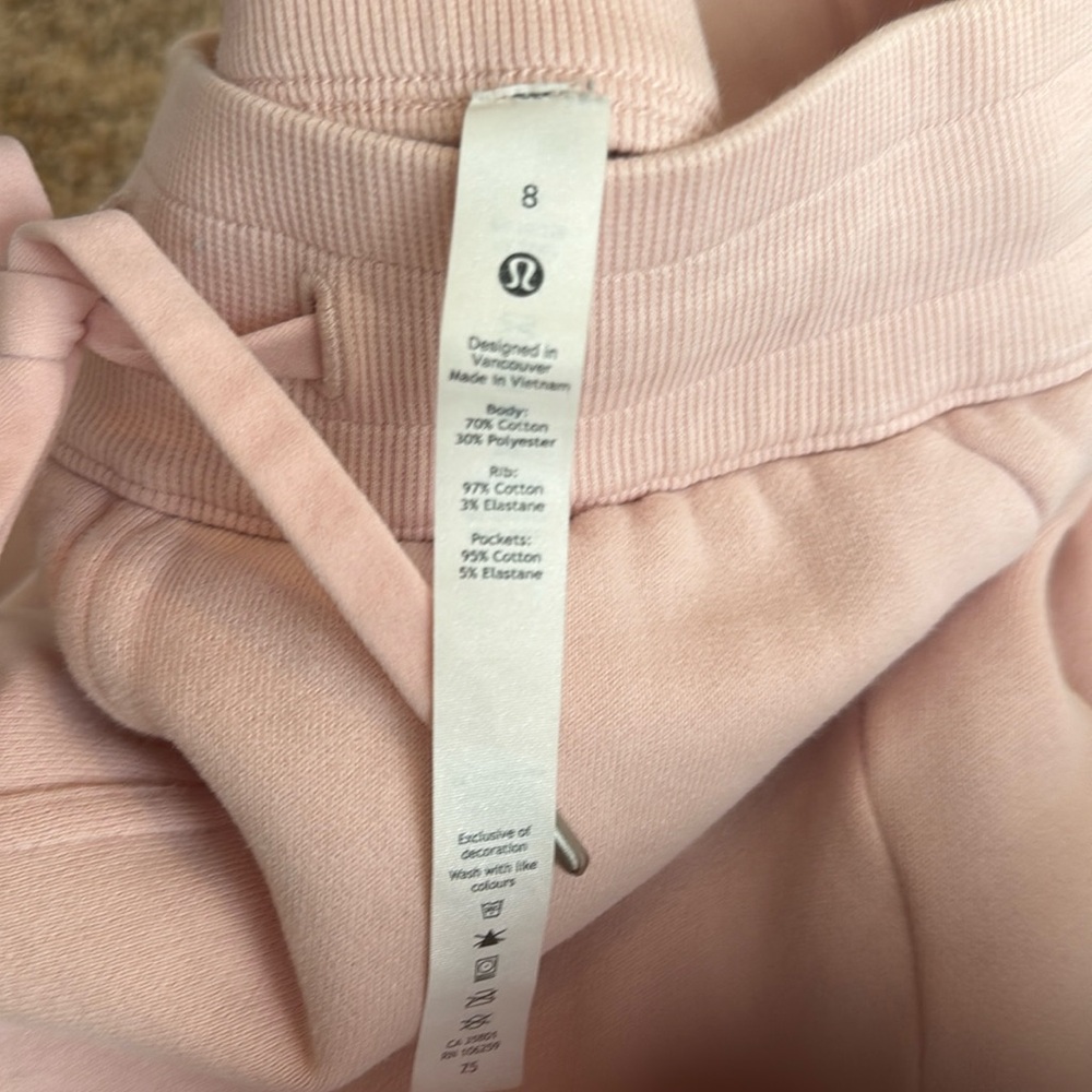 Lululemon Scuba Joggers - Picture 5 of 7